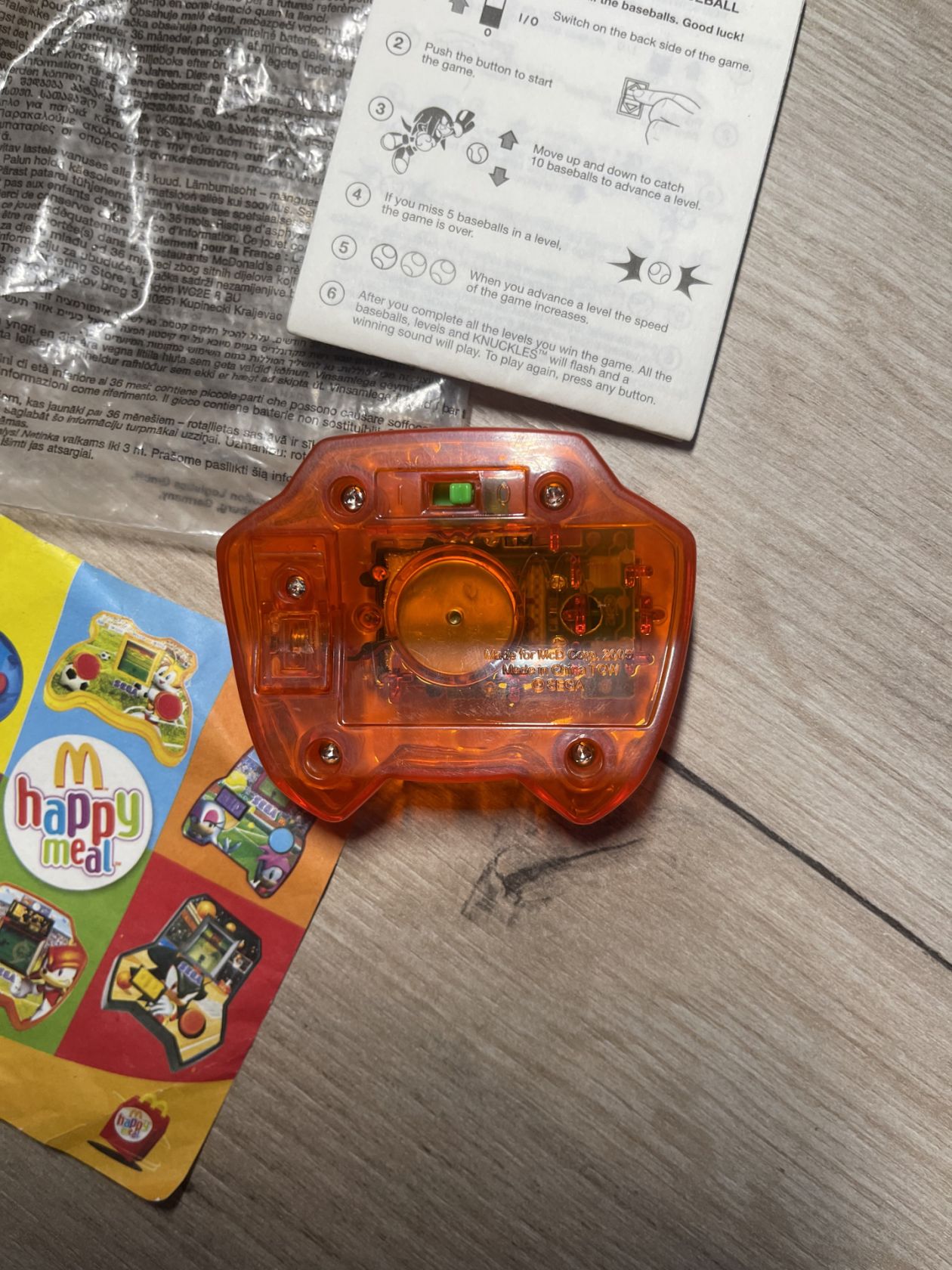 Ретро гра SEGA Knuckles Baseball McDonald's Happy Meal 2005 - фото фото фото 2