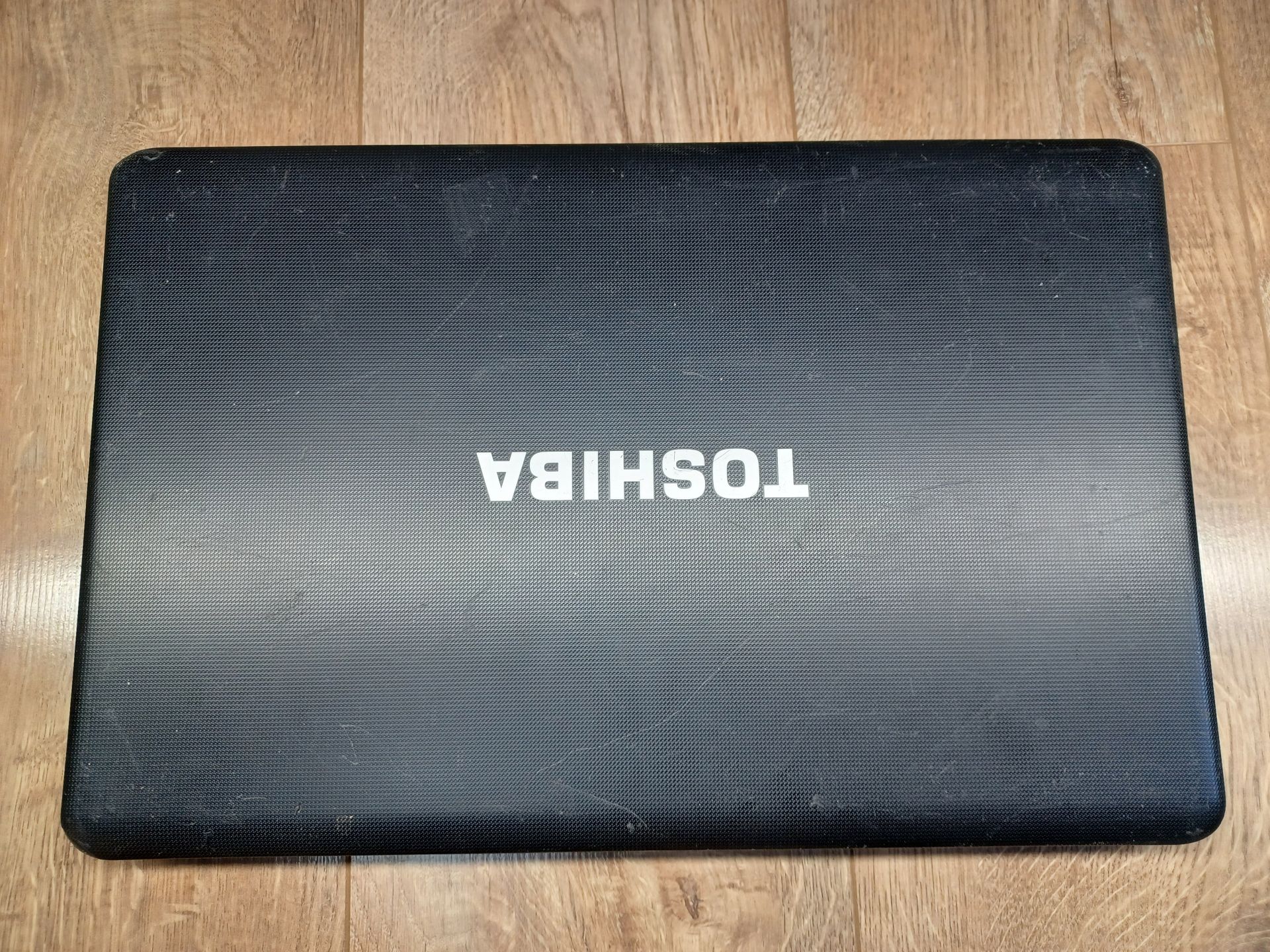 Ноутбук Toshiba Satellite C670 - фото фото фото 3