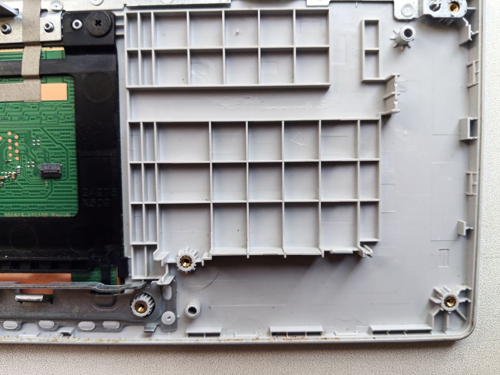 Б/У Топкейс на ASUS D509D   (КЛАВІАТУРА НЕ РОБОЧА) - фото фото фото 5