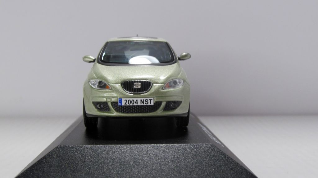 Seat Toledo 2004, Seat Autocollectoin. 1:43 коробка и бокс - фото фото фото 3
