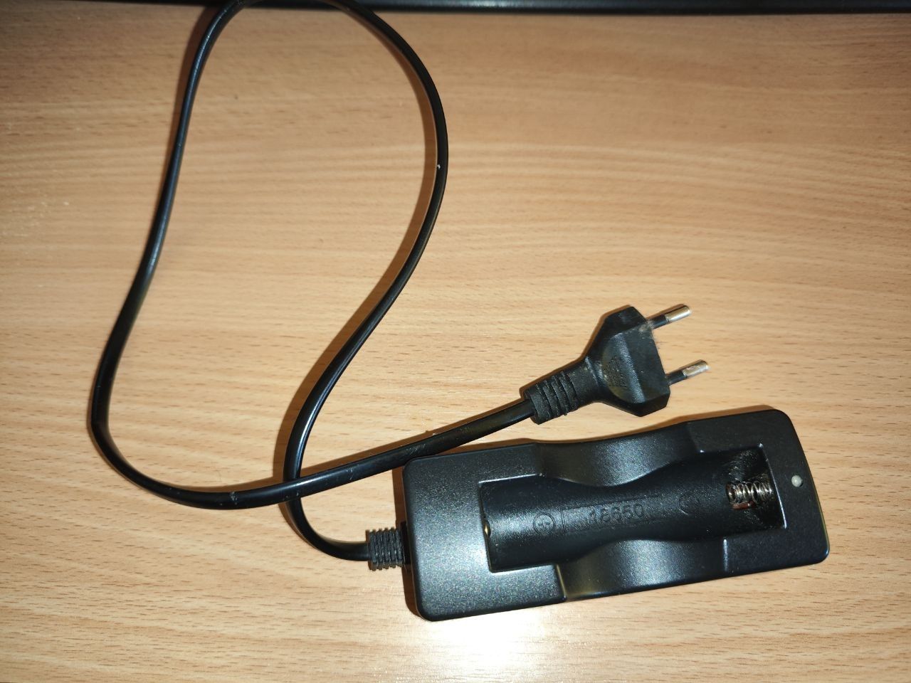 зарядное устройство Li-ion Charger SM-101A - фото фото фото 0