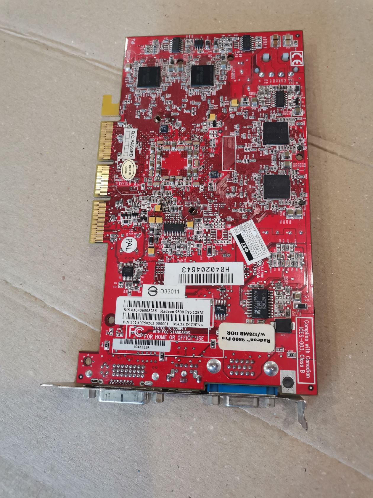 Видеокарта ATI Radeon 9800 Pro 128mb DDR - фото фото фото 6