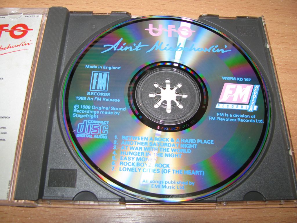 UFO - Ain't Misbehavin'   (1988 FM  1st press,UK) - фото фото фото 2