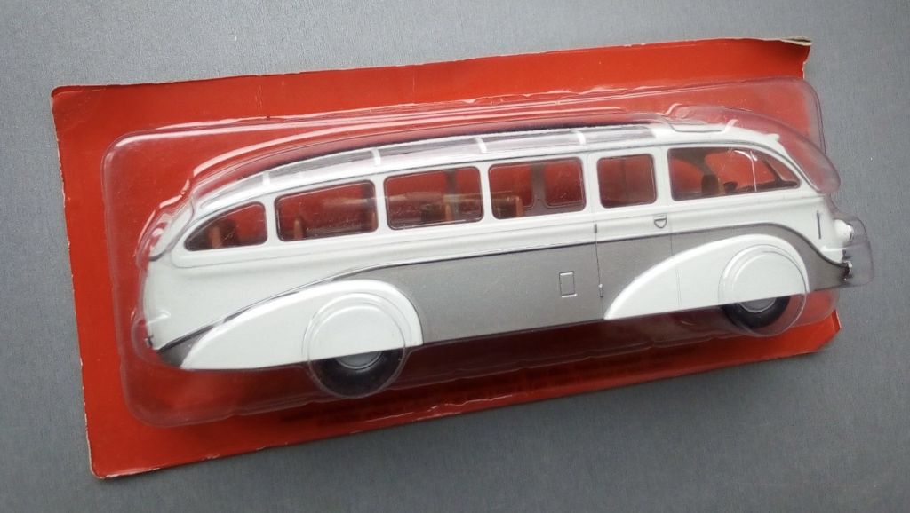 1/43 Mercedes-Benz LO3100 Hachette - фото фото фото 1