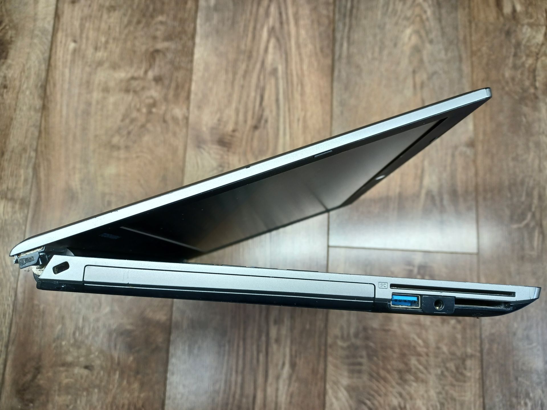 Ноутбук Toshiba Tecra A40 - фото фото фото 5