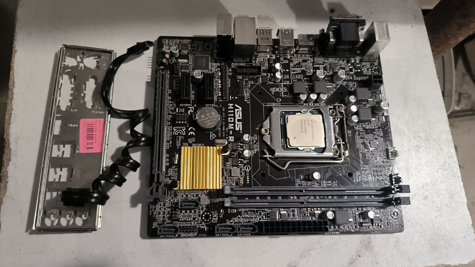 Неробочі ASUS H110M-R - фото фото фото 0