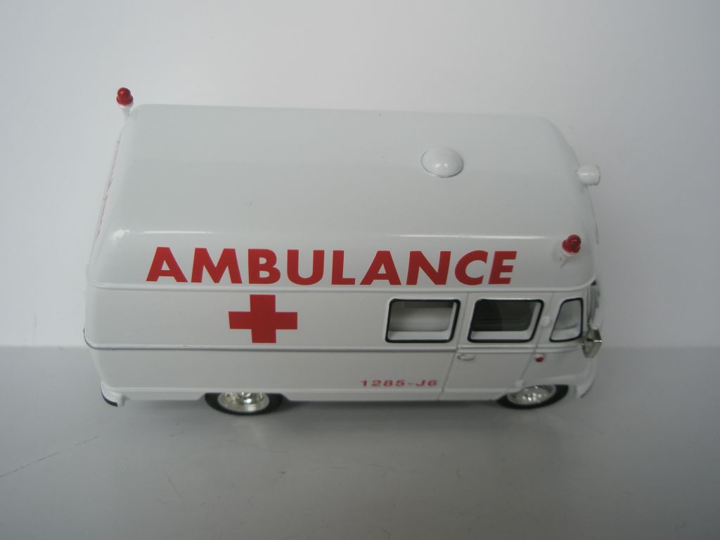 Mercedes-Benz L408 Ambulance 1959. Matchbox YYM38062. -1297- - фото фото фото 4