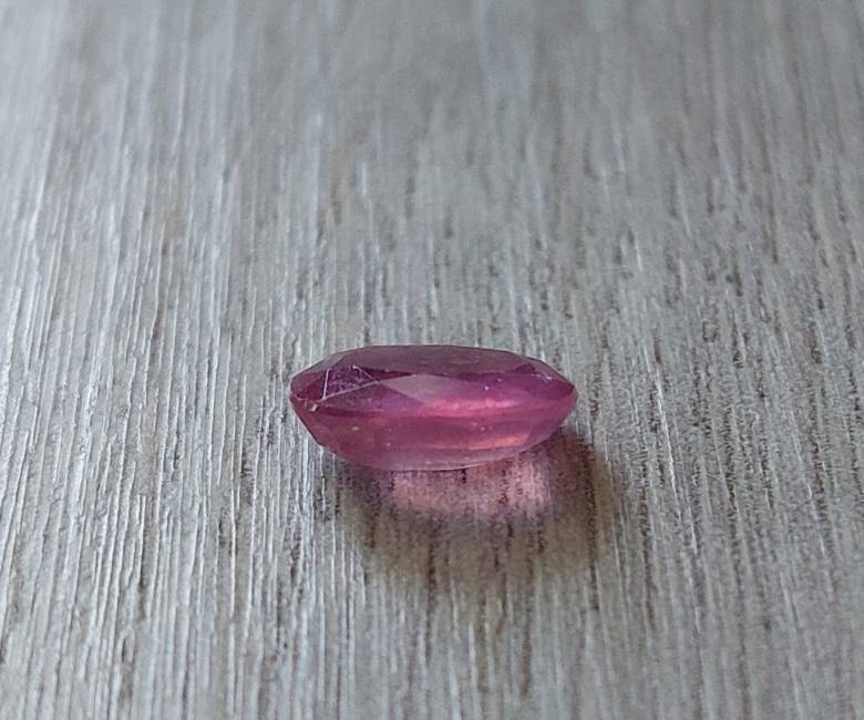 Рубин 2.53 Ct.  9.3 x 7.2 x 3.5 mm - фото фото фото 4