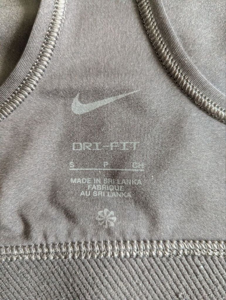 Компрессионный топ Nike Dri-FIT Swoosh black/white. S - фото фото фото 4