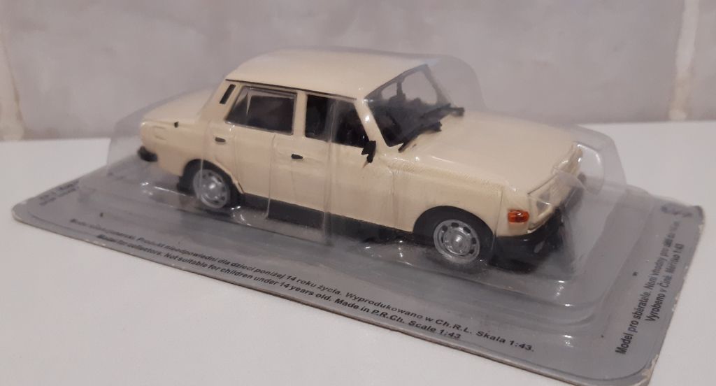 1/43 WARTBURG 353 Limousine. Kultowe Auta PRL. - фото фото фото 0