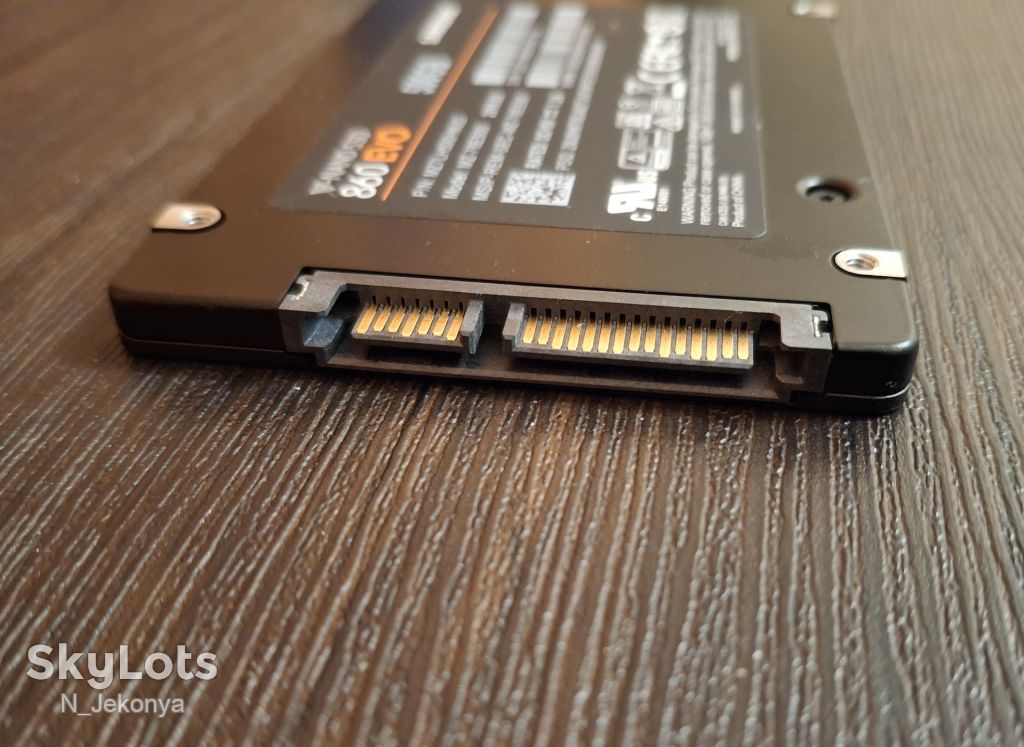 SSD Samsung 860 EVO 500Gb                (MZ-76E500) - фото фото фото 2