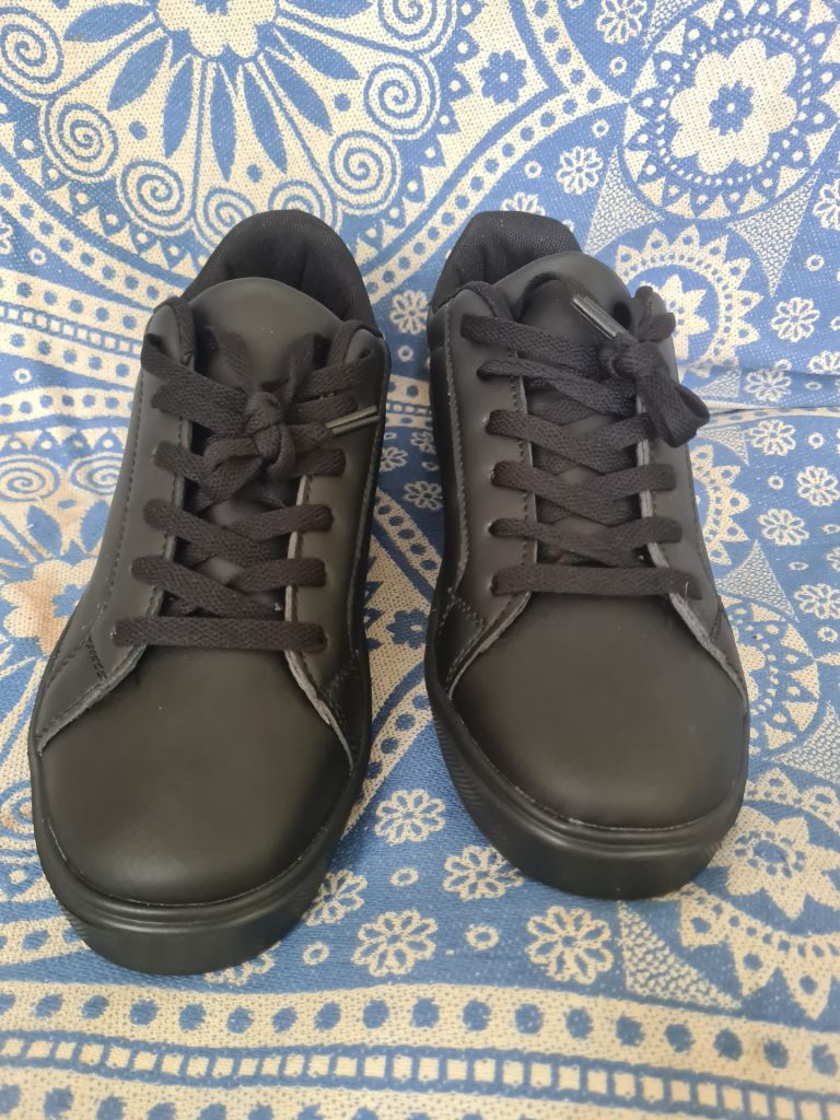 Чорні базові кросівки 40 - 26 см нові - фото фото фото 1