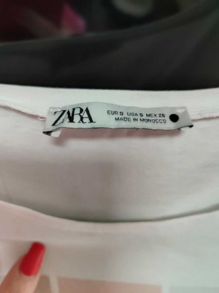 Футболка  Zara розмір S - фото фото фото 2
