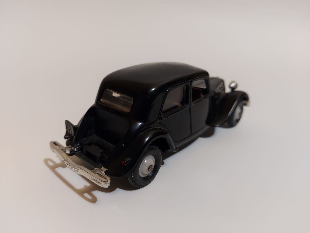 Norev 1:43  (plastic) Citroen 11 A  (1936) - фото фото фото 4
