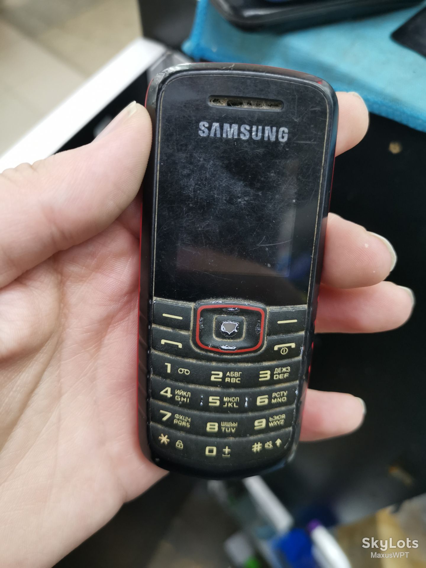 Sklad samsung e1080i red ne charge - фото фото фото 0