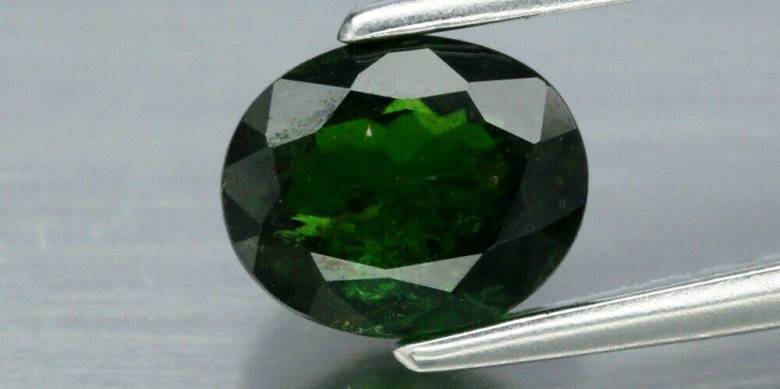 Натуральный турмалин 0.70ct    5.6x4.6mm - фото фото фото 1