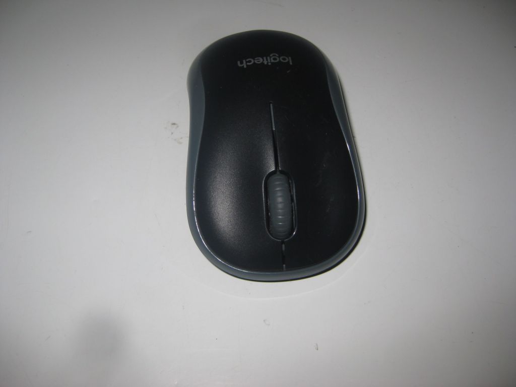 Мишка Logitech M185 - фото фото фото 0