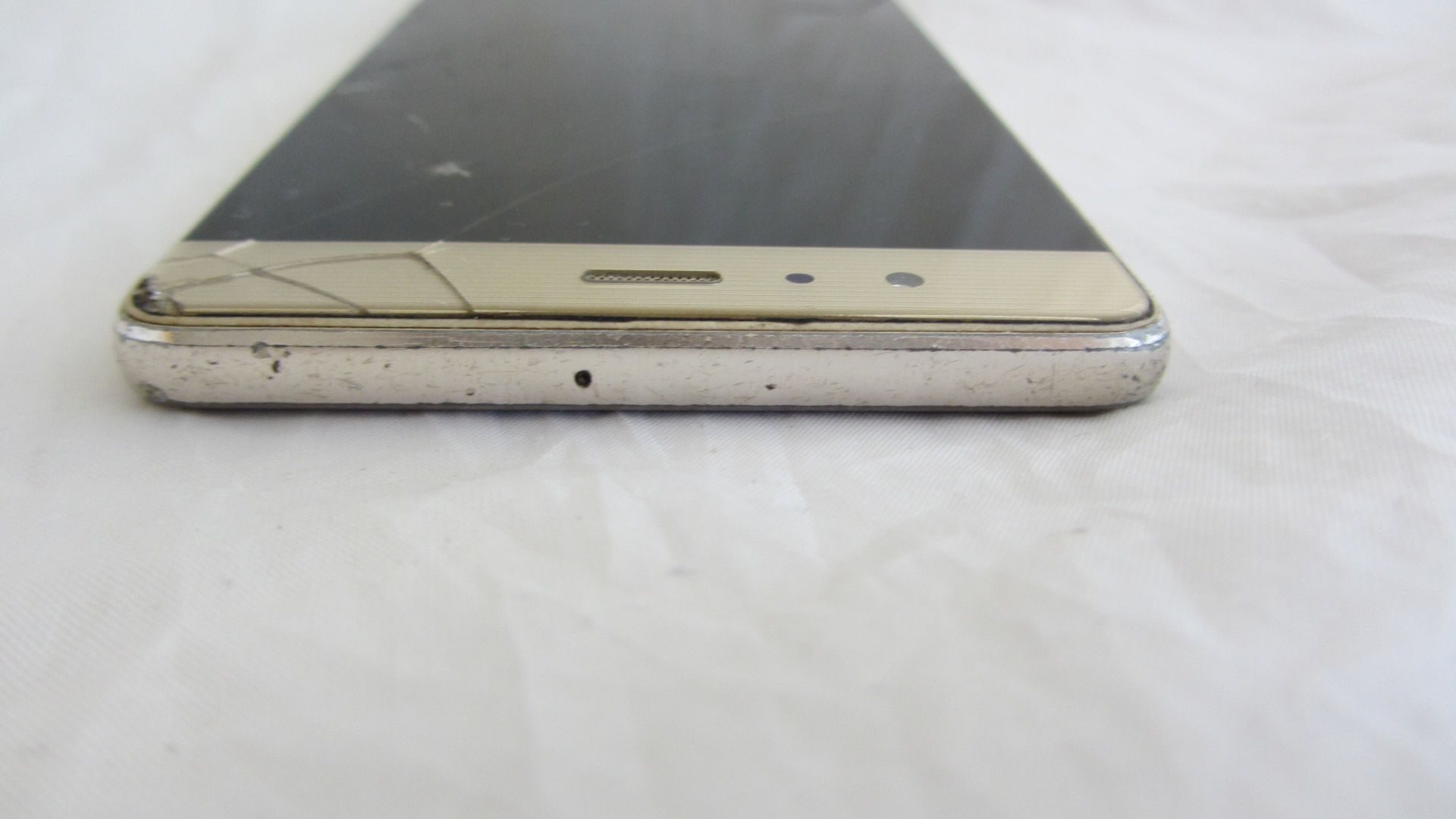 HUAWEI P9 Dual SIM   (EVA-AL10) Gold - фото фото фото 2