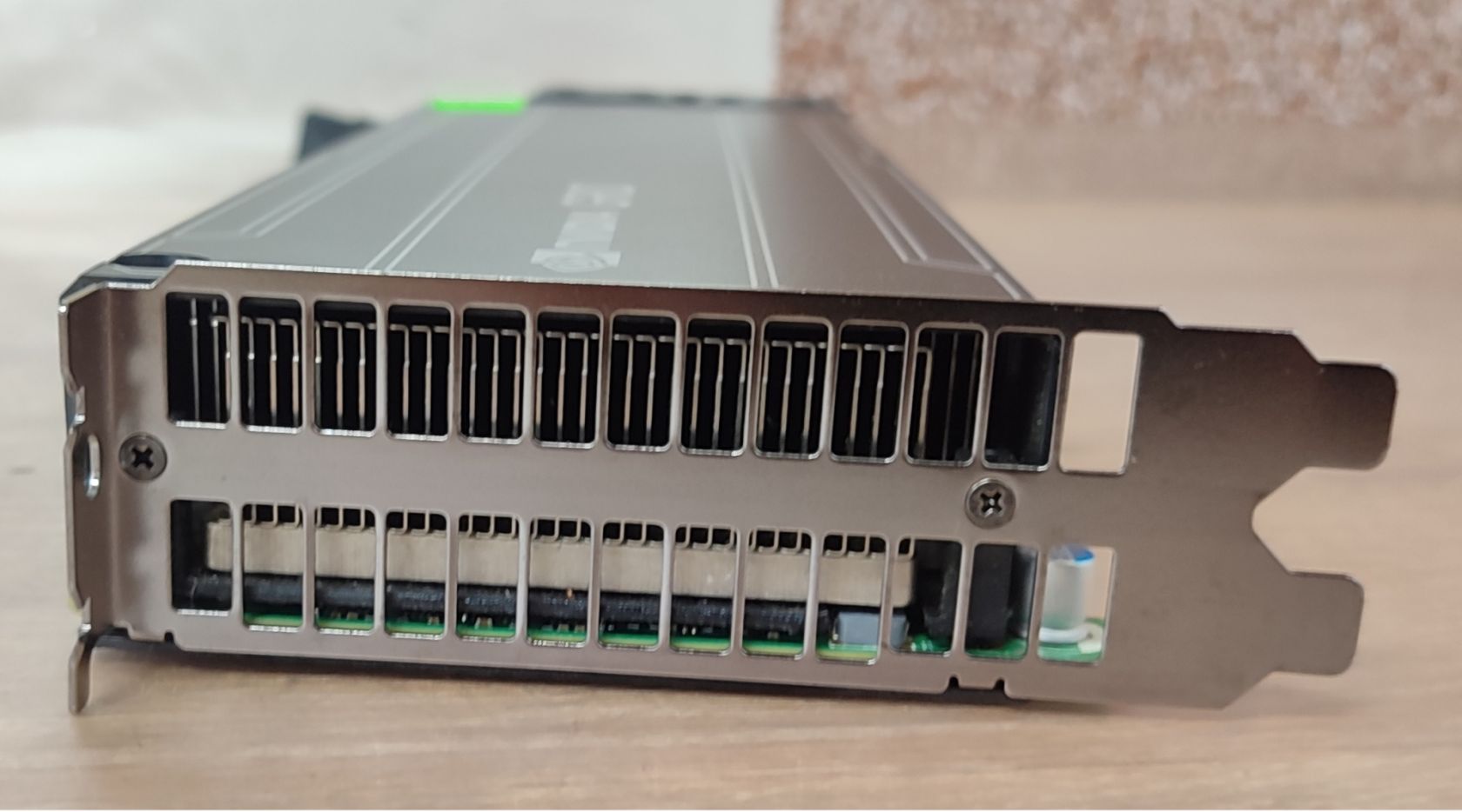 Серверна відеокарта Nvidia GRID K2 8192MB GDDR5 - б/у - фото фото фото 4