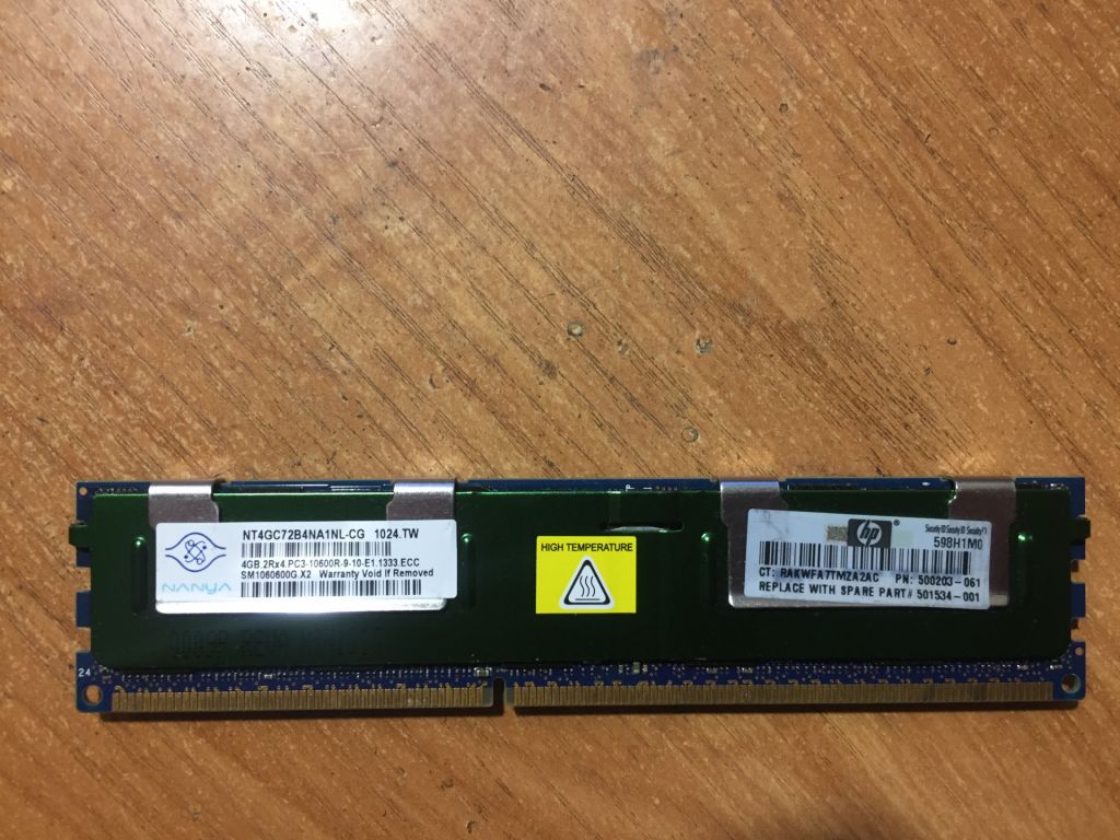 Серверная память Nanya ddr3 4 gb 10600. Б/у. Рабочая. В лоте 1 штука! - фото фото фото 0