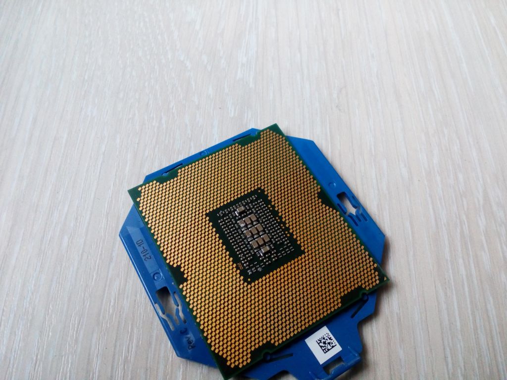 Процесор Intel Xeon E5-2660 та інші - фото фото фото 1