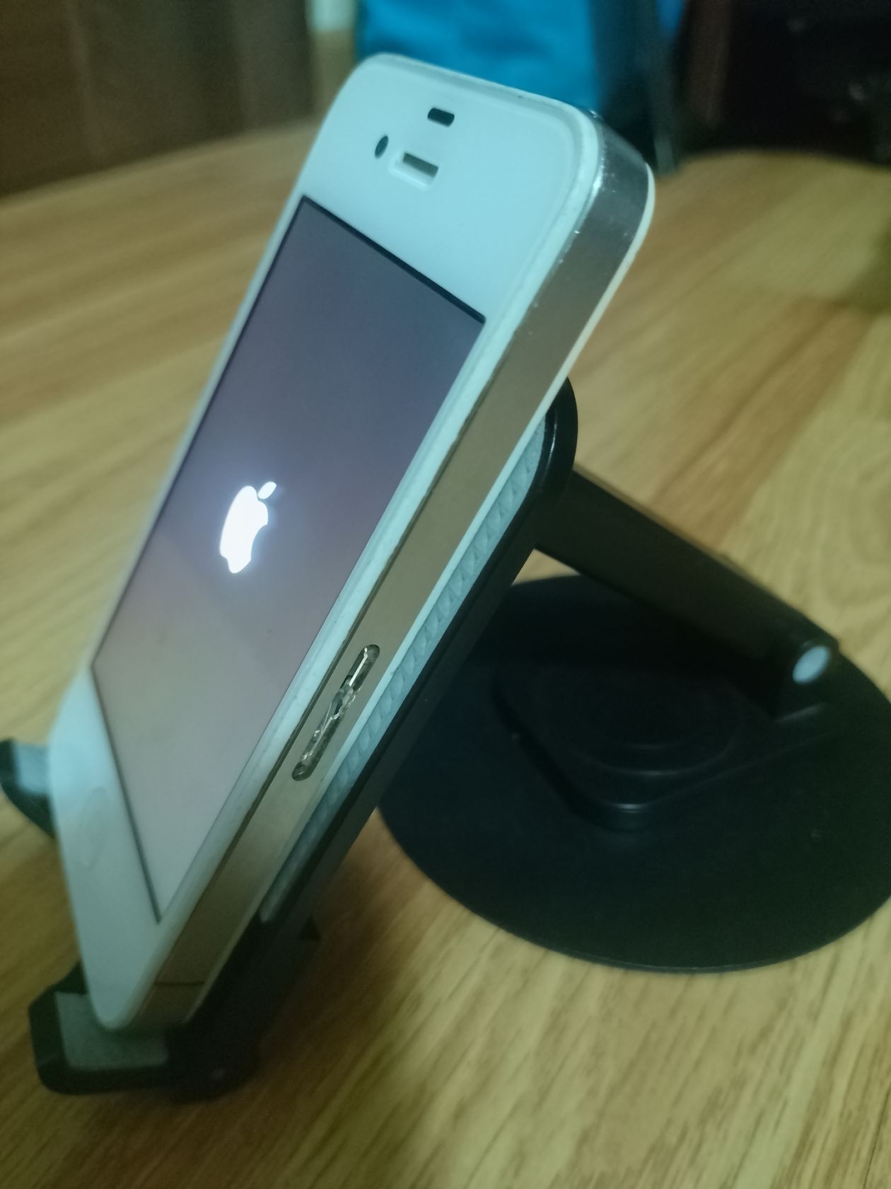 Apple iPhone 4   (модель A1332) від 1грн - фото фото фото 2