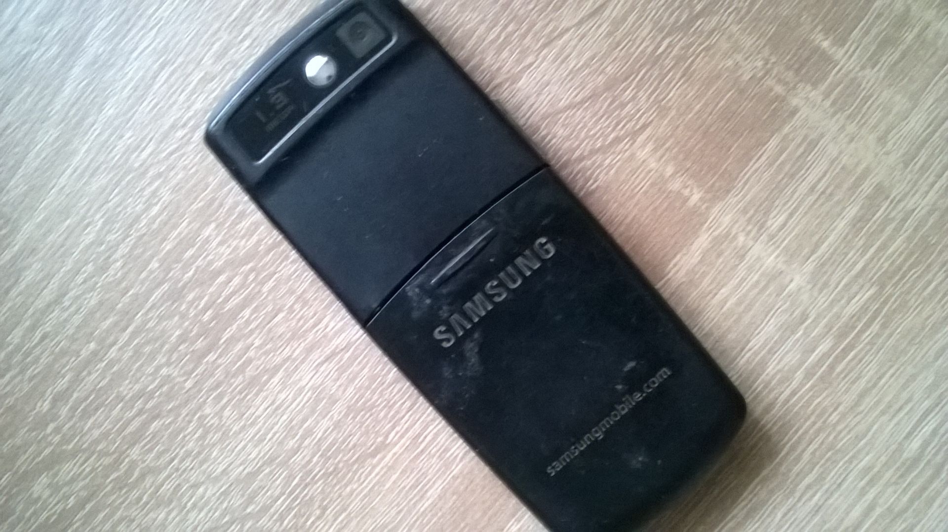 Мобильный телефон Samsung SGH-E200 - фото фото фото 2