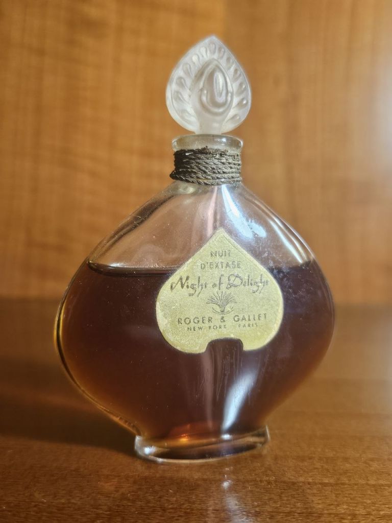 Night of Delight Roger &amp; Gallet 20ml Parfum - фото фото фото 0
