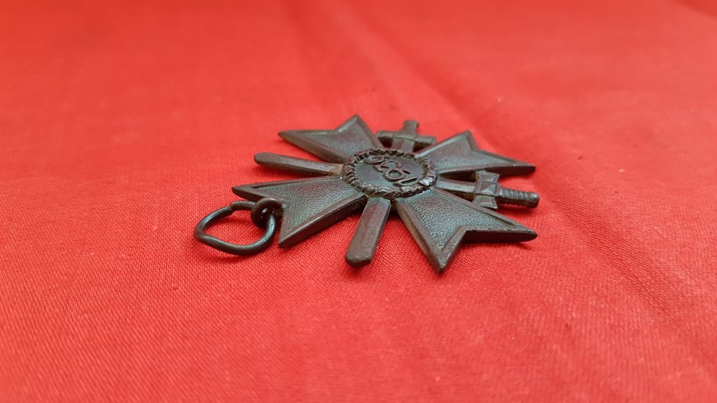 Kriegsverdienstkreuz mit Schwertern, 2. Klasse, KVK - фото фото фото 5