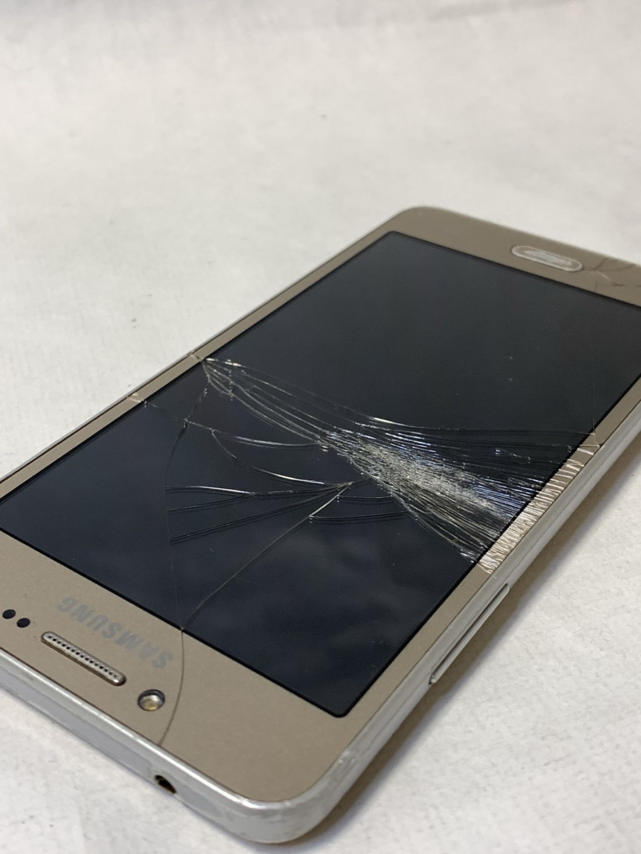 Samsung Galaxy J2 Prime G532G/DS Black LTE Android 6.0.1 - фото фото фото 3