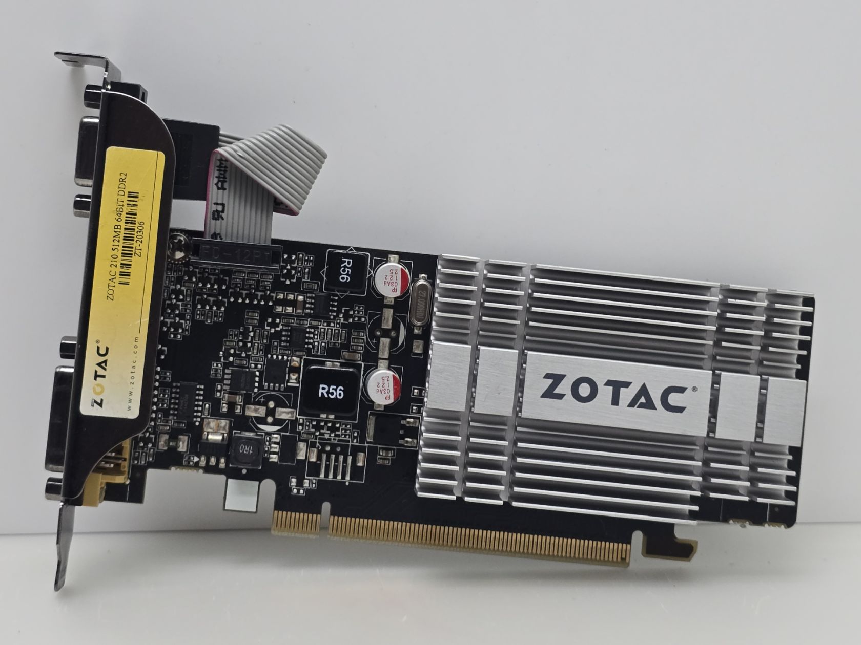 Відеокарта Zotac GeForce G210 512MB  (GDDR2,64 Bit,HDMI,PCI-Ex,Б/у) - фото фото фото 0