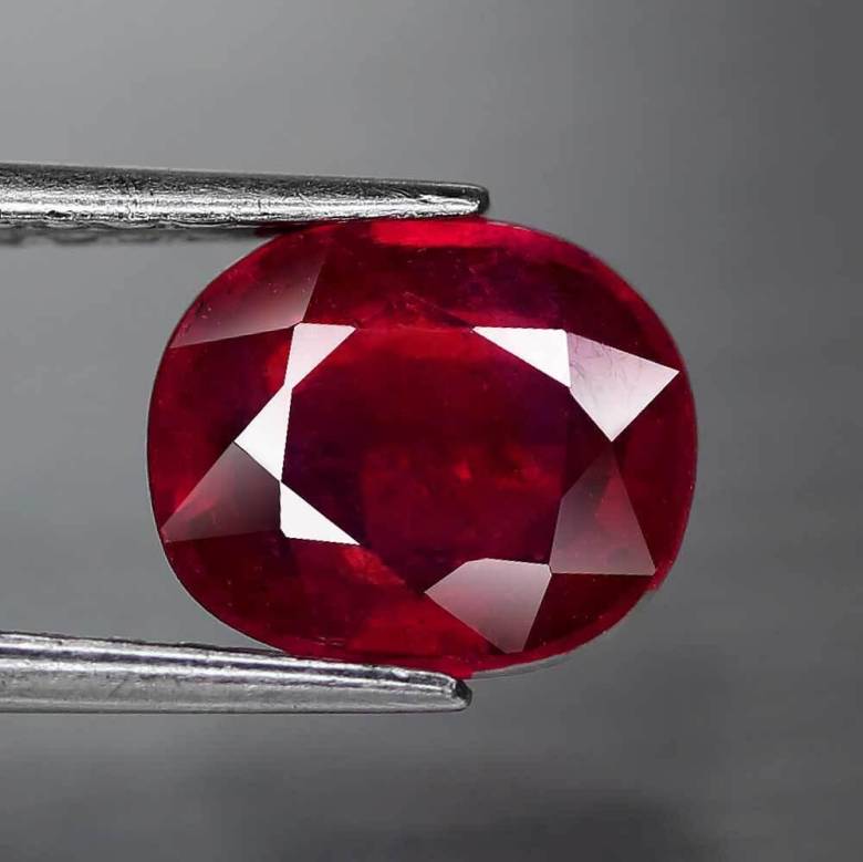 Рубин   2.68 Ct.  8.6 x 7.4 x 3.8 mm - фото фото фото 0