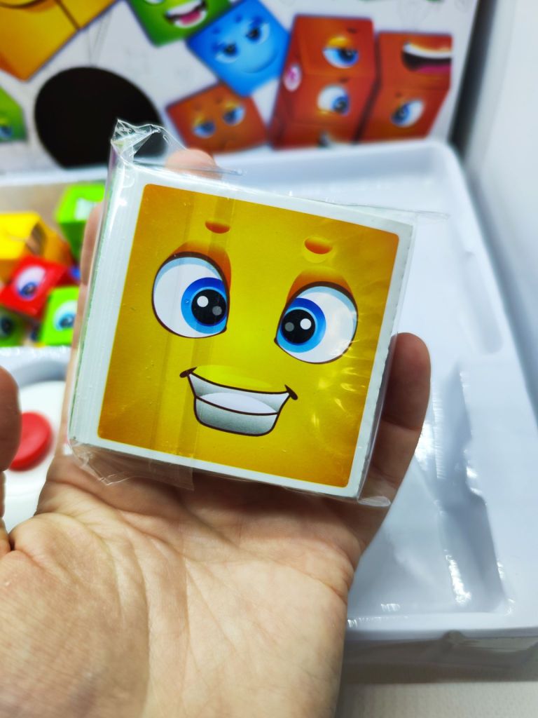 Лот Настільна Гра  Fun Game Емоджі куб Емоції - фото фото фото 9