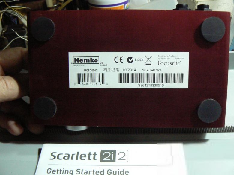 FOCUSRITE Scarlett 2i2  Аудиоинтерфейс - фото фото фото 3
