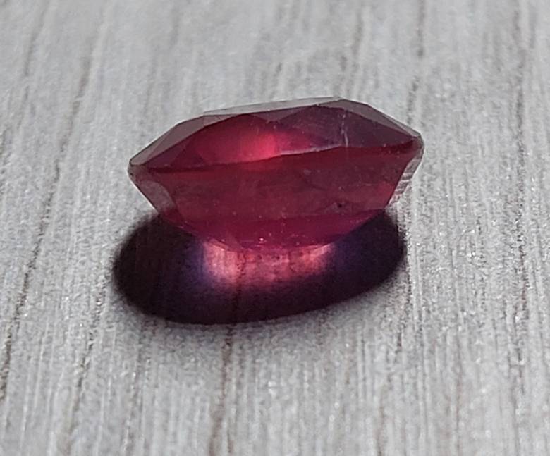 Рубин  4.28 Ct.  10.1 x 8.3 x 5 mm - фото фото фото 6