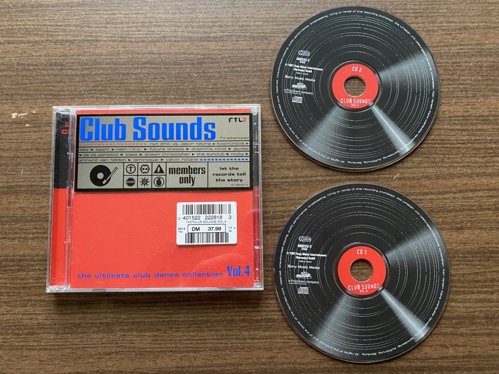 Музыкальный CD "Club Sounds Vol.4 - The Ultimate Club Dance Collection"     (2 CD) - фото фото фото 0