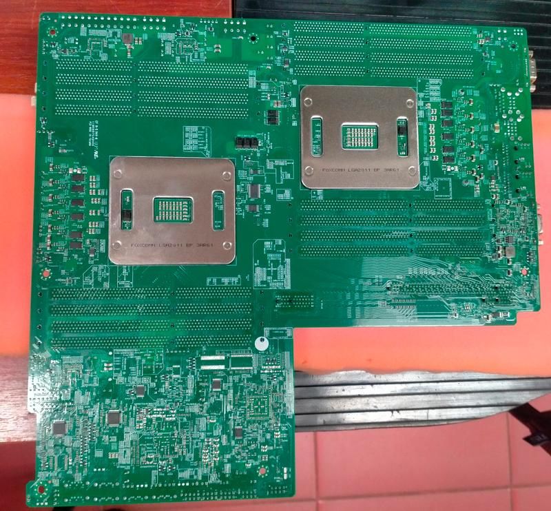 Supermicro X9DRW-3F | 2x Xeon E5-2600 v2 Support | 16x DDR3 Slots - фото фото фото 5