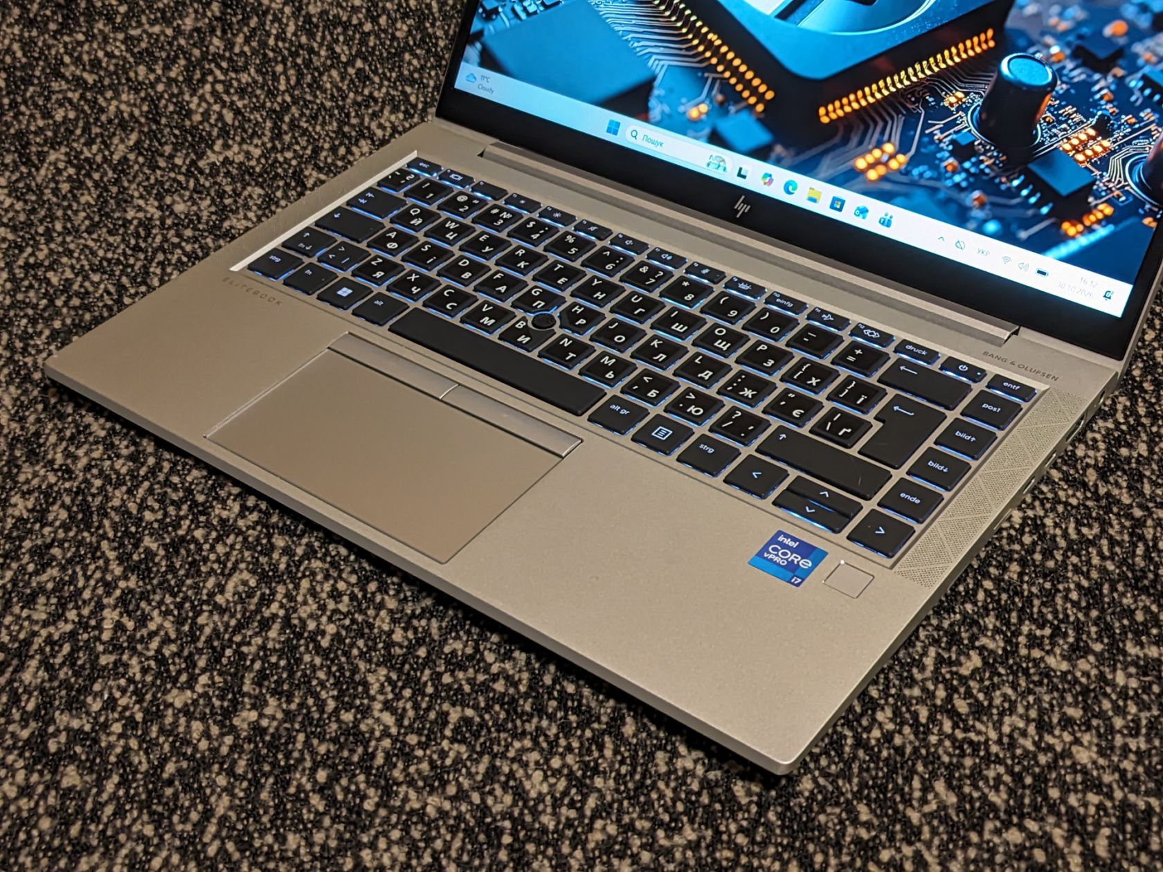 HP EliteBook 840 g8 • Intel®Core™ i7-1185G7|16|512|Intel®Iris Xe Graphics - фото фото фото 3