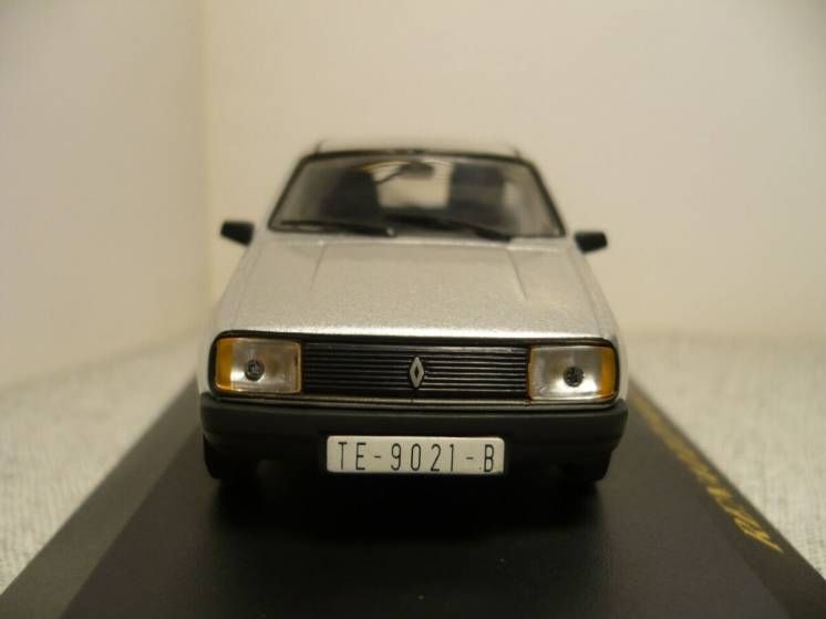 Renault 14 GTS 1:43 IXO Models - фото фото фото 2