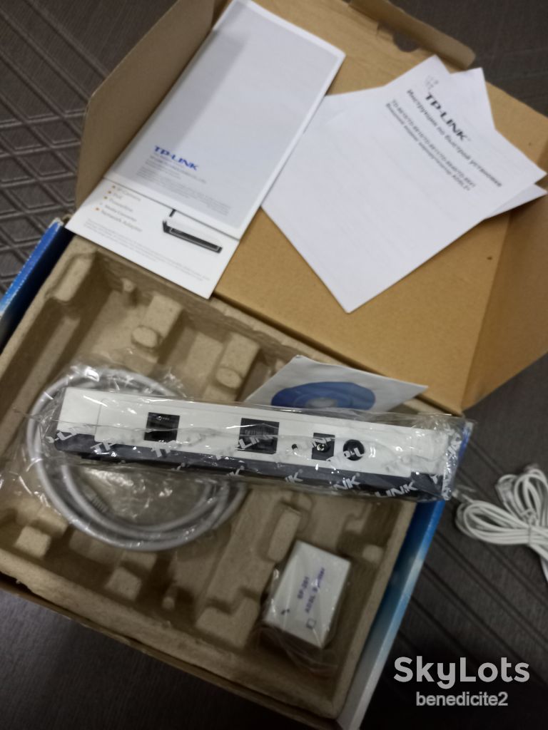 Модем маршрутизатор TP-Link ADSL 2+ модель: TD-8810 Новый - фото фото фото 3