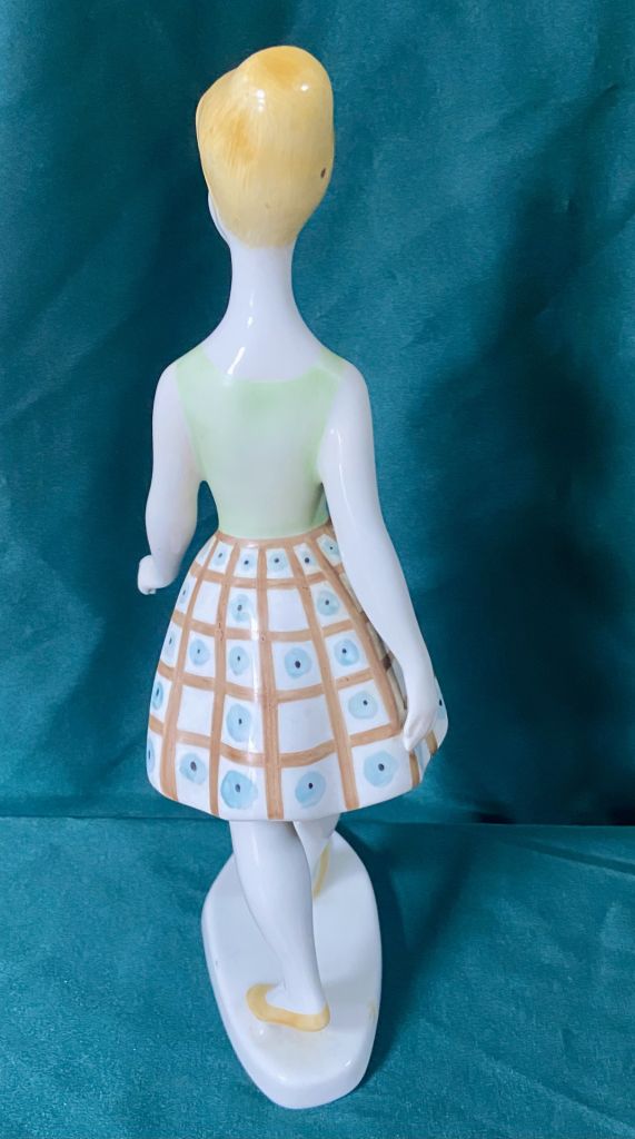 Угорщин. Hollohaza. Модниця - фото фото фото 5