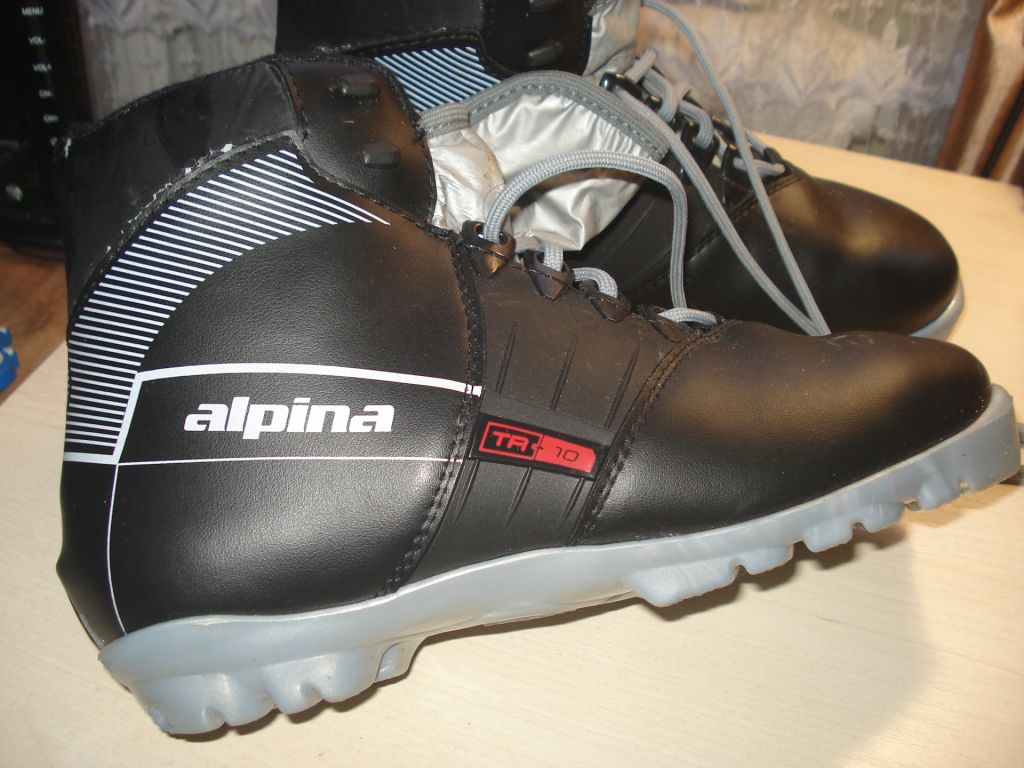Лижні черевики  alpina 38розм. нові - фото фото фото 1
