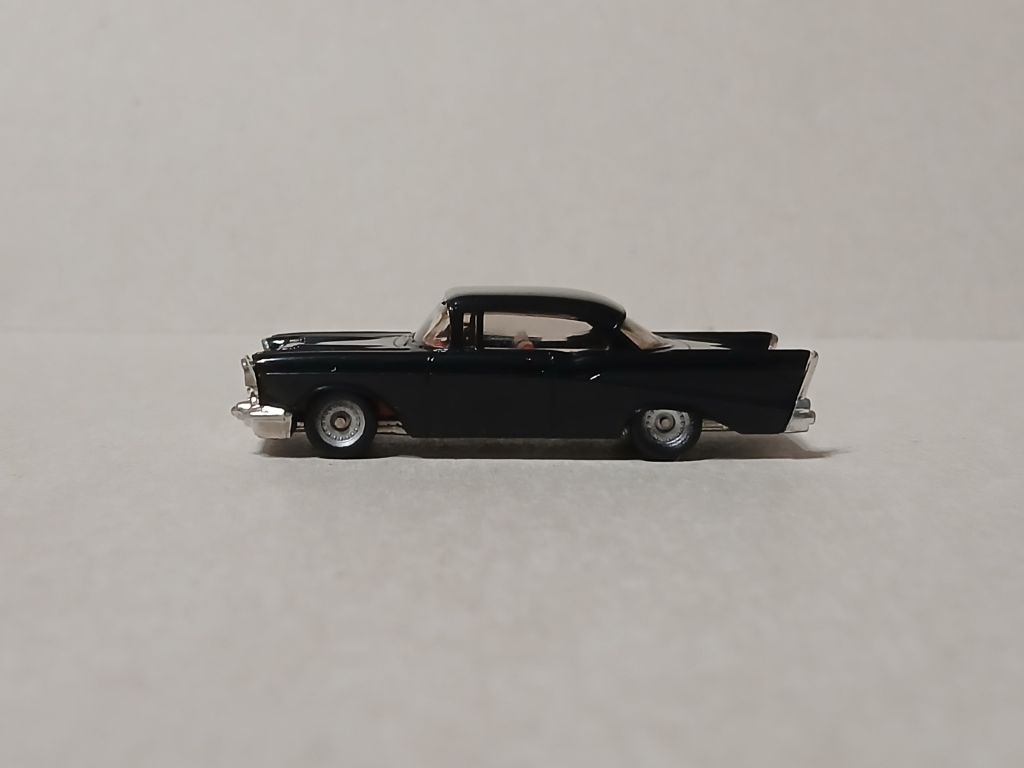 Автомобіль CHEVROLET BelAir'57. MONOGRAM 1:87 H0   (11719.30/3+). - фото фото фото 2