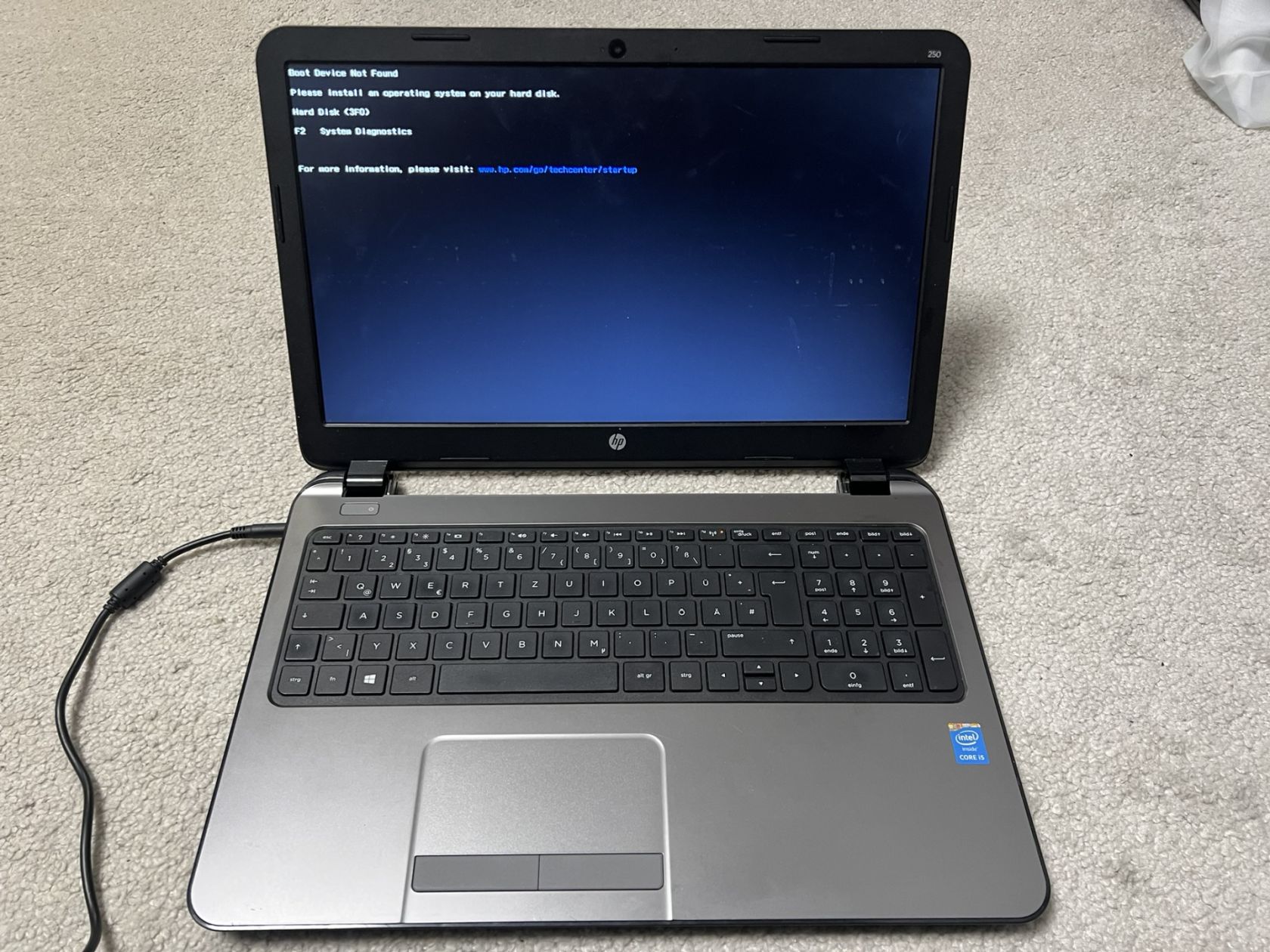 Ноутбук HP 250 G3 15.6" / Intel Core i5-4210U/4Gb RAM/ - фото фото фото 0