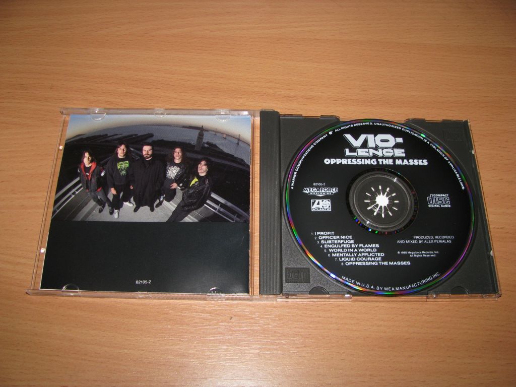 VIO-LENCE - Oppressing The Masses    (1990 Megaforce/Atlantic 1st press,USA) - фото фото фото 1