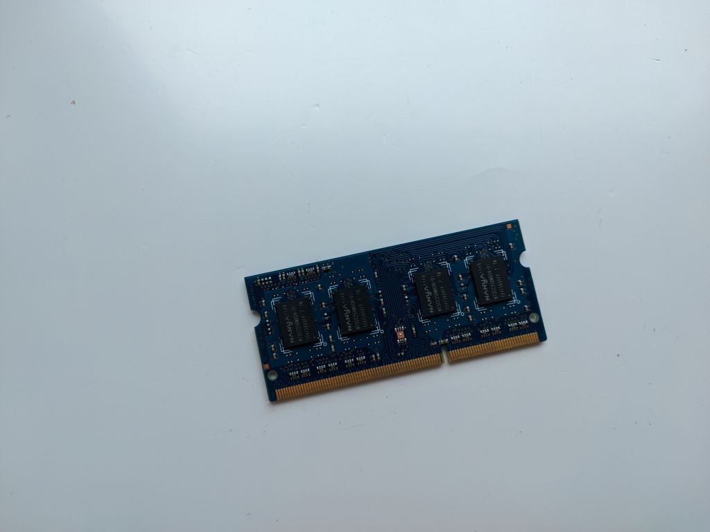 Nanya SODIMM DDR3 2Gb 1600MHz 12800s NT2GC64B88G0NS-DI - фото фото фото 5