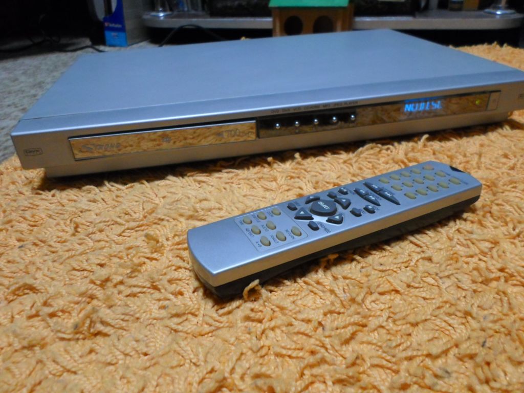 Strong DVD player - фото фото фото 0
