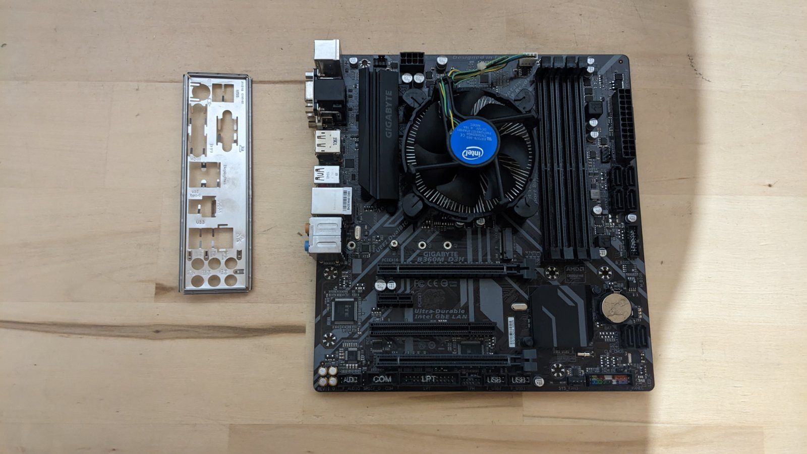 Комплект gigabyte B360 + intel i5-8500 6-ядра + кулер - фото фото фото 0