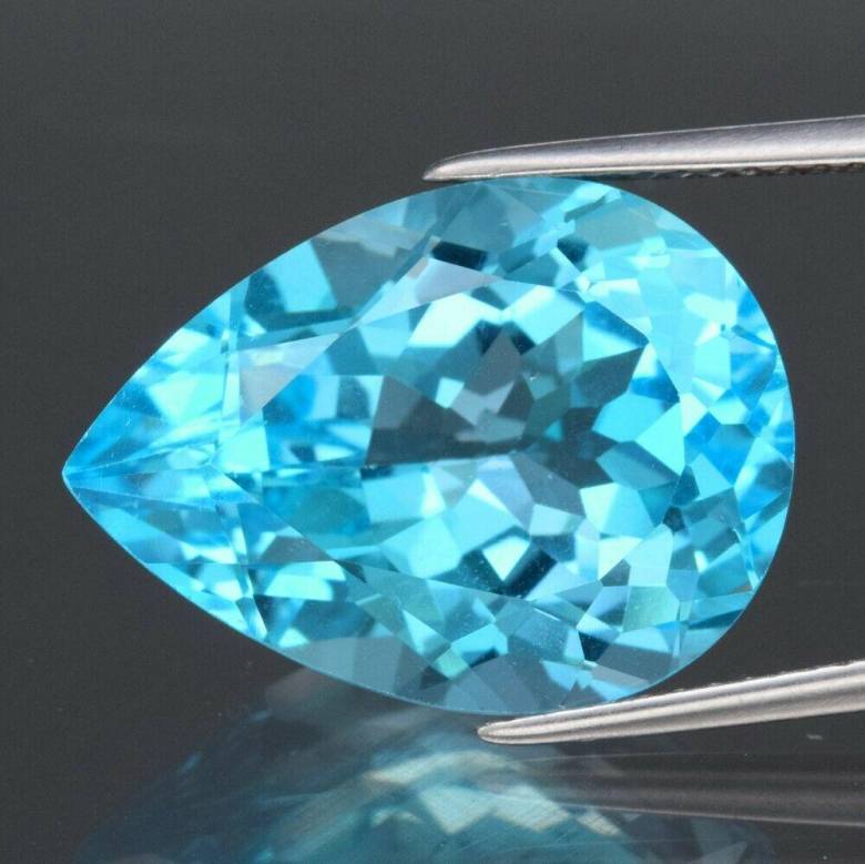 Натуральный топаз 14.20ct   17.8x13 mm - фото фото фото 0