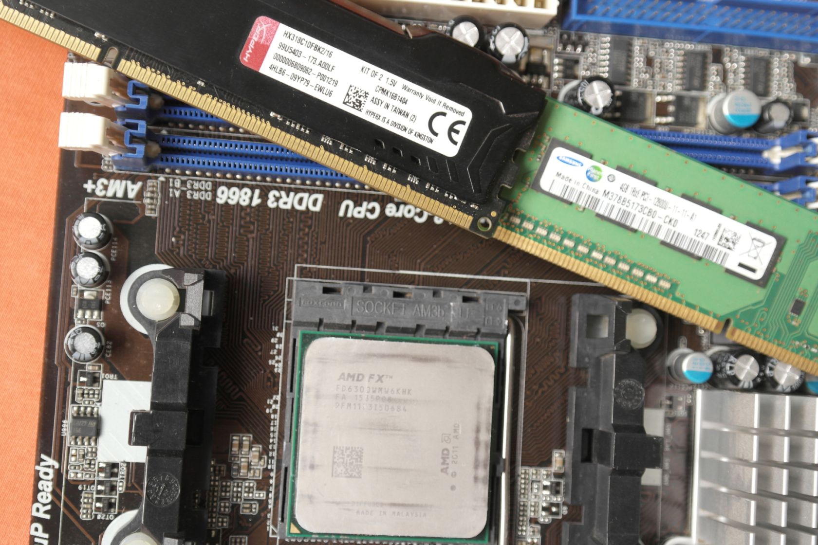 Комплект ASRock 960GM-U3S3 FX/FX-6300 6 Core/12Gb DDR3/Cooler - фото фото фото 2